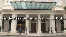 La industria del lujo se afianza en Cuba de la mano de Armani y Versace