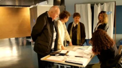 Fransa'da 47 Milyon Kişi Sandık Başında