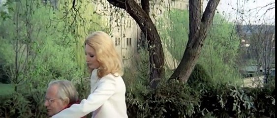 The Red Queen Kills 7 Times (1972) part 1/2