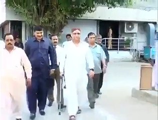 PPP Dr. Asim Hussain Leads Prayer