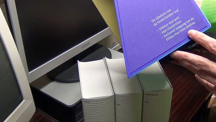 Van-Dale-Groot-Woordenboek-van-de-Nederlandse-Taal
