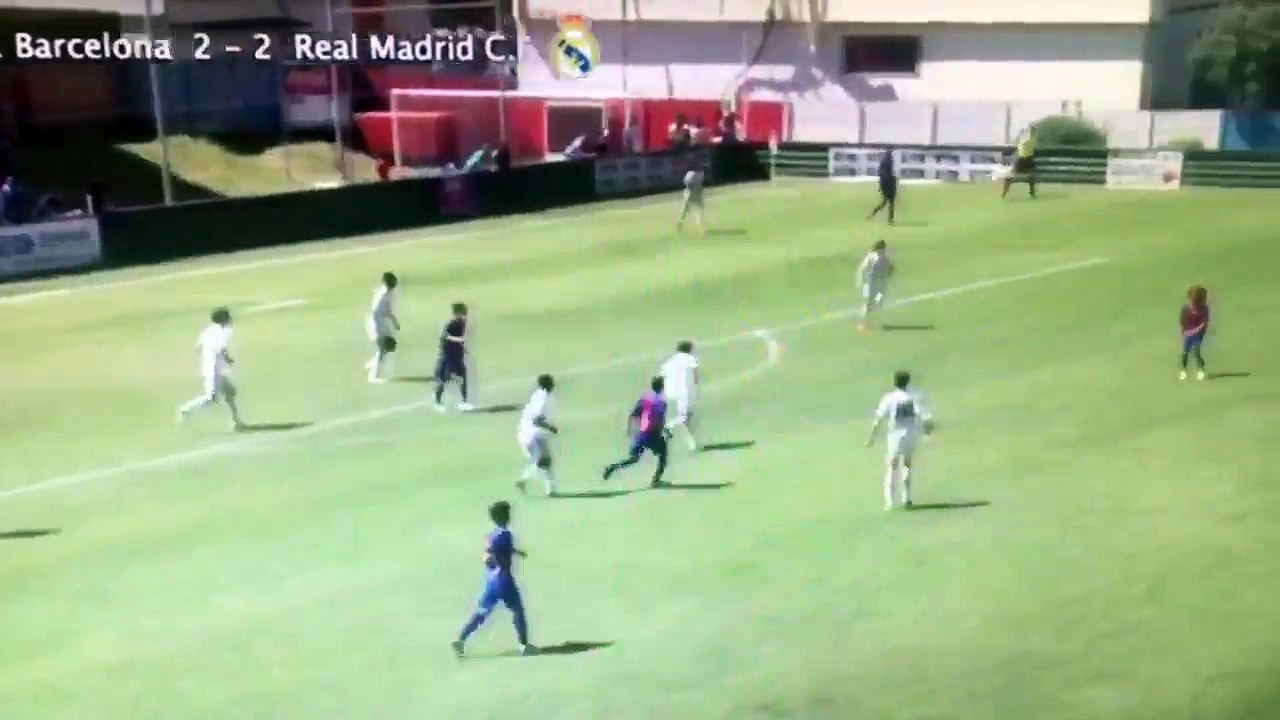 xavi simons