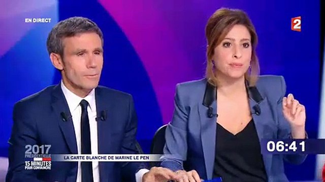 David Pujadas touche la main de Léa Salamé ... pour la faire taire