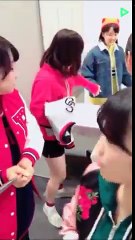 Kobushi Factory Handshake event