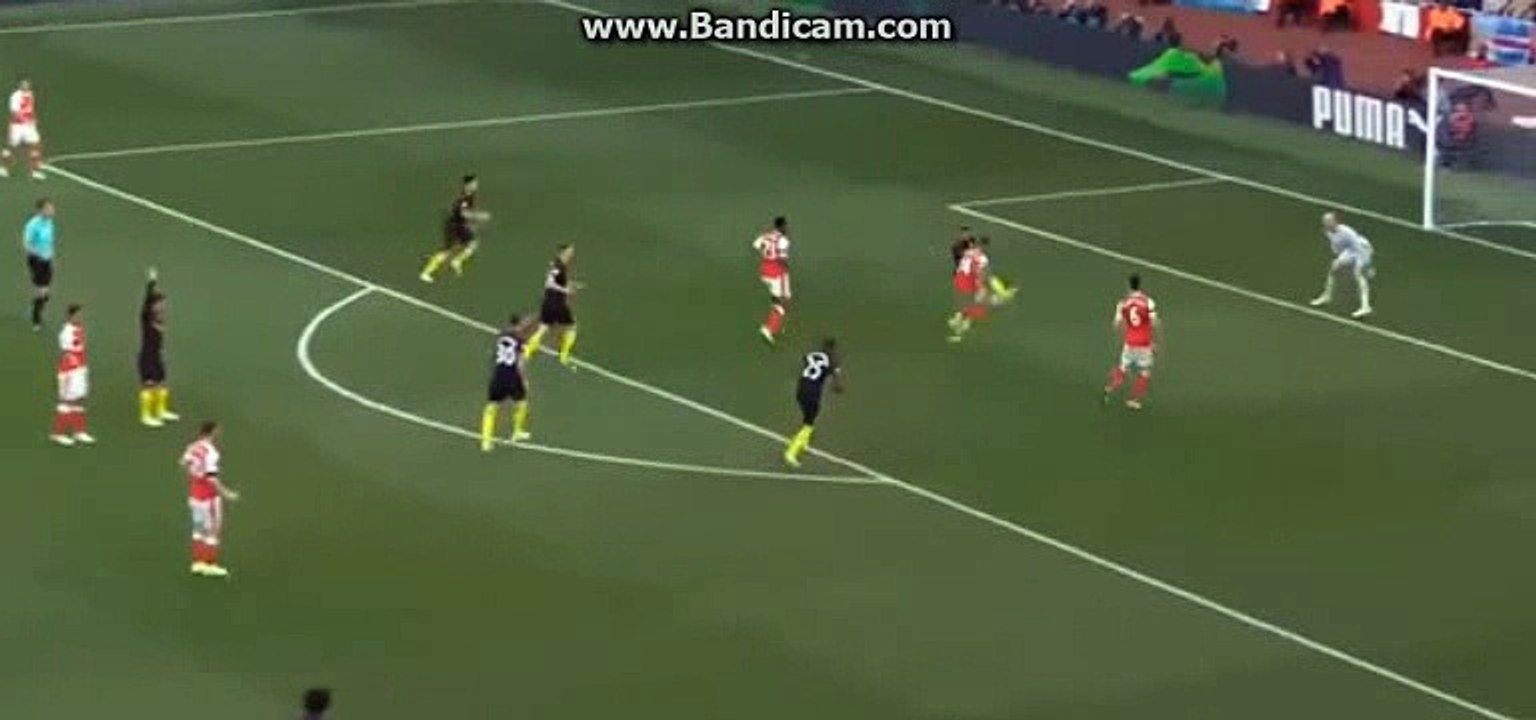 Monreal goal vs Man City 1-1 | 23/04/2017