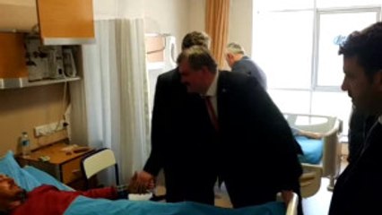 AK Parti Genel Başkan Yardımcısı Kaya, Kazada Yaralanan Vatandaşları Ziyaret Etti