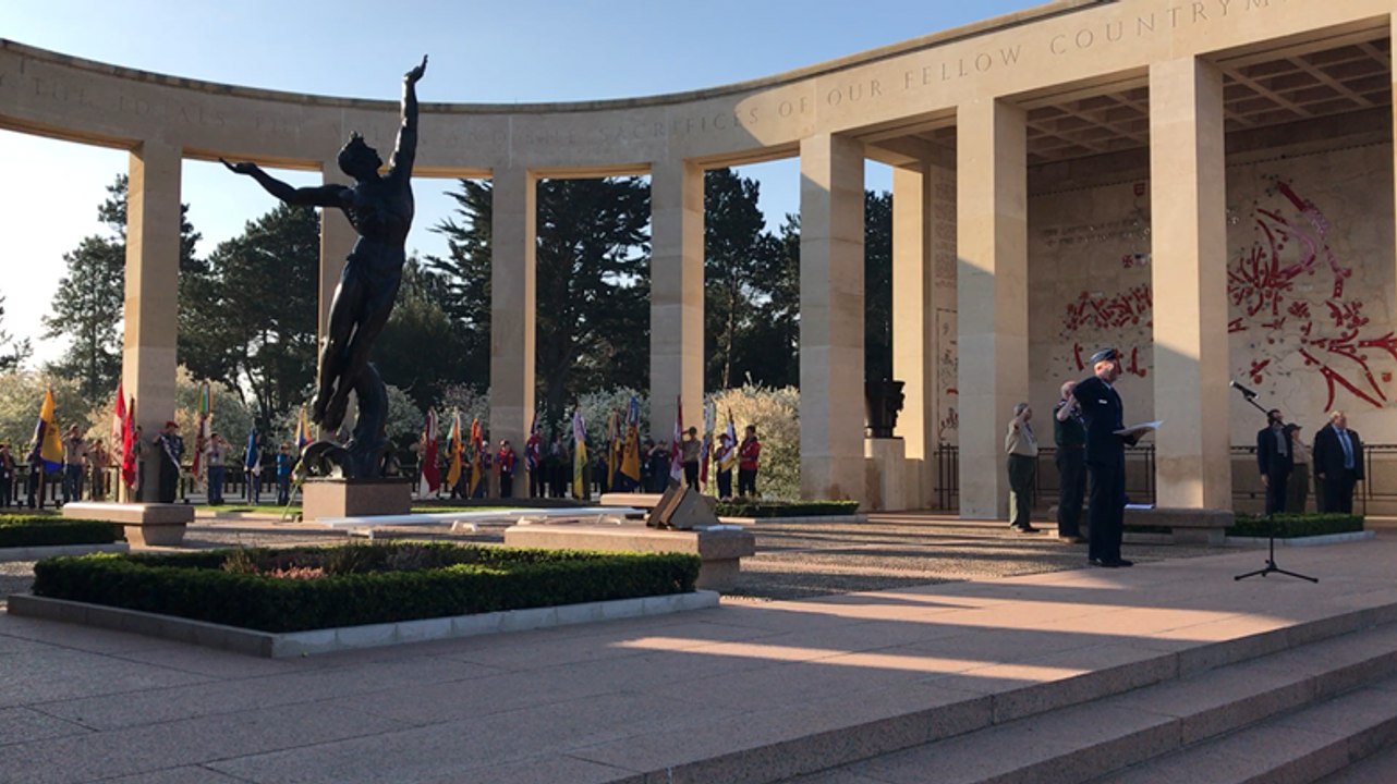 Les scouts rendent hommage aux soldats