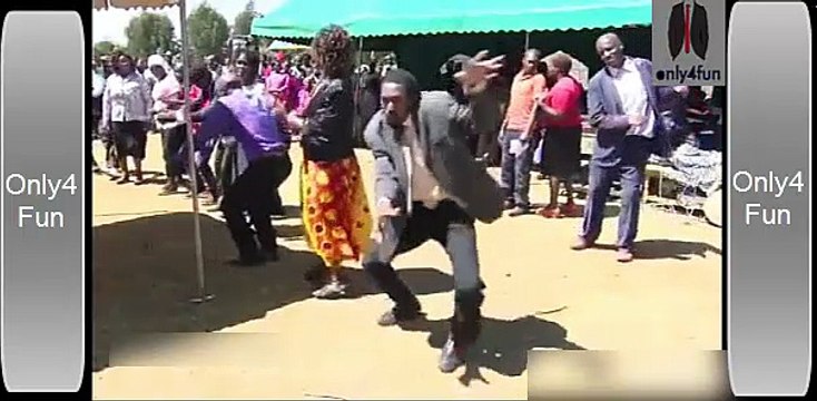 Barack Obama Now A days Most Funny Dance on Punjabi song Way Gujjra Way In Funny Video 2017
