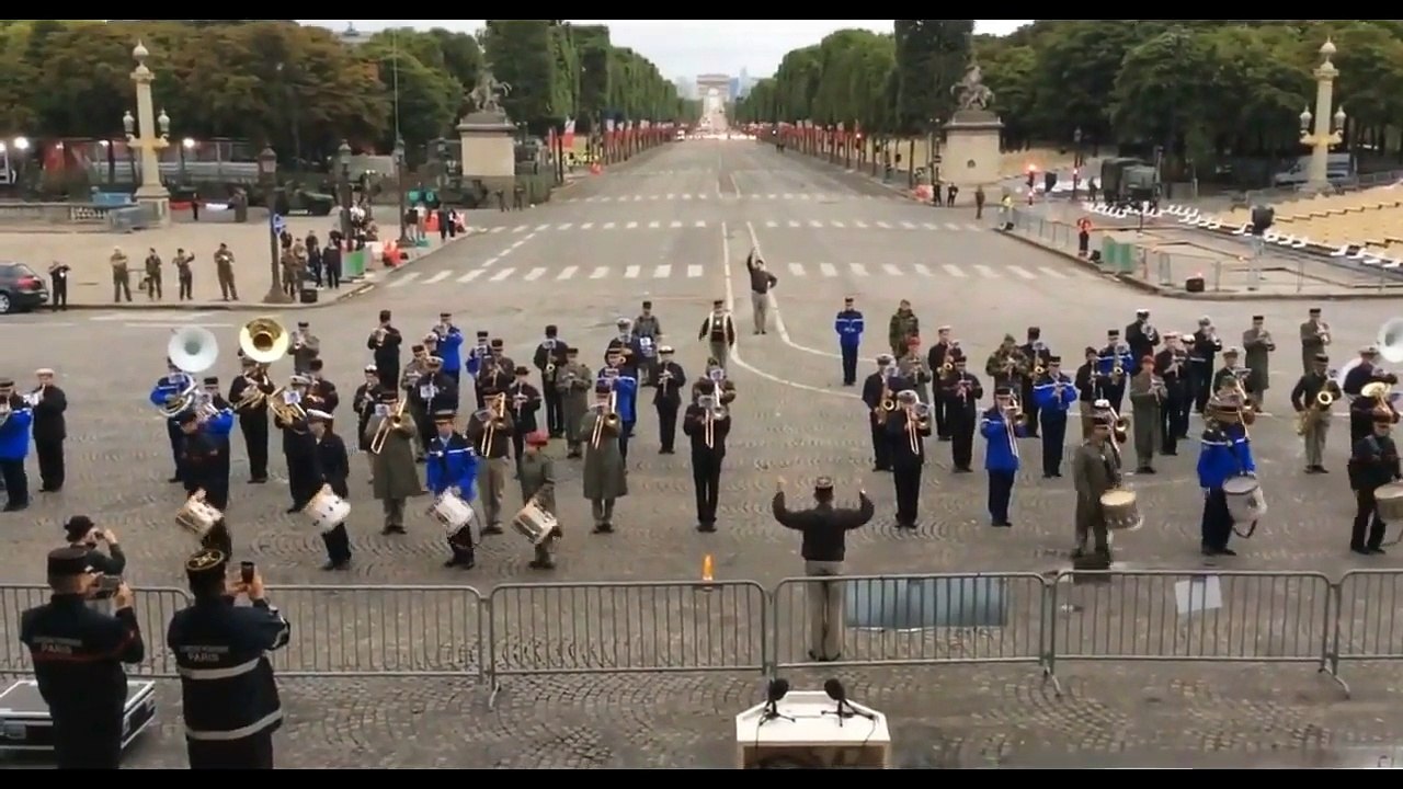 Une fanfare DAFT PUNK pour le défilé du 14 Juillet 2017