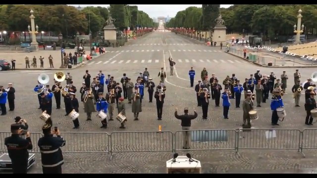 Une fanfare DAFT PUNK pour le défilé du 14 Juillet 2017