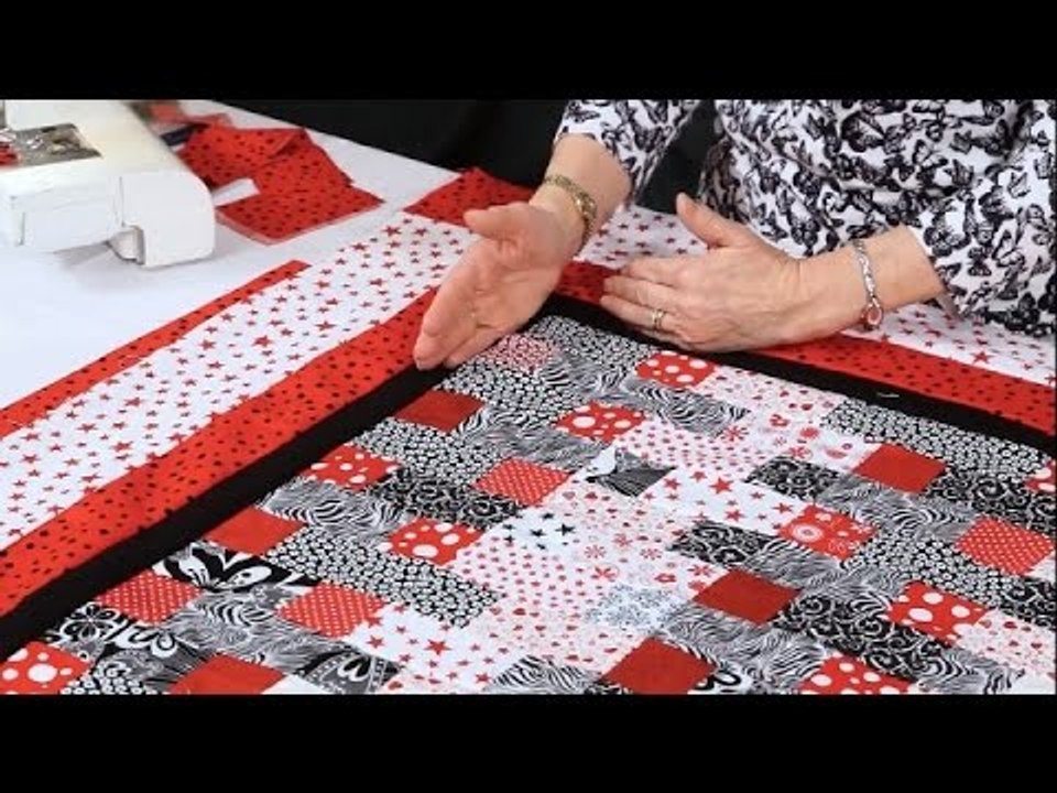 Adding Borders to your quilt with Valerie Nesbitt (taster video)