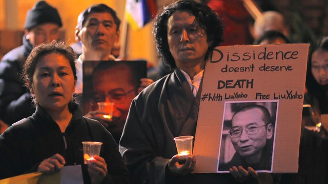 Chinese Nobel Peace Prize laureate dies at 61