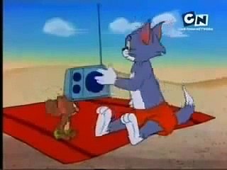 Tom and Jerry fun in beach