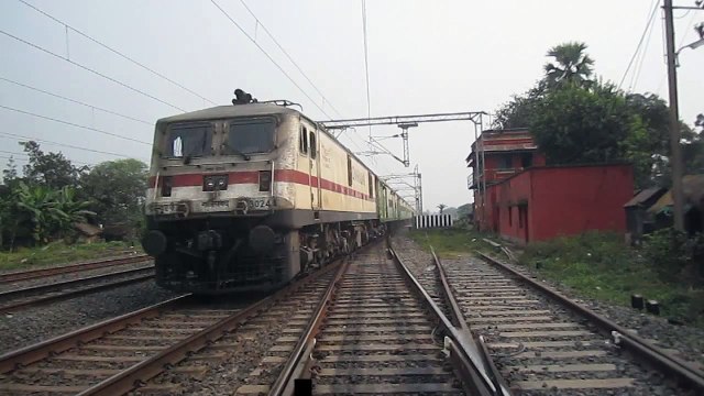 GZB WAP-7 Duronto blasts Jaugram !!!