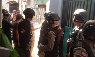 Polisi Geledah Rumah Pelaku Terkait Bom Panci