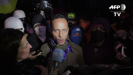 Piloto acusado de terrorismo en Venezuela aparece en marcha