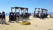 Dünyaca Ünlü Sarımsaklı Plajı'nda Şezlong Operasyonu