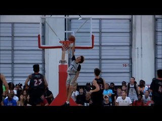 LaMelo Ball rate le dunk facile