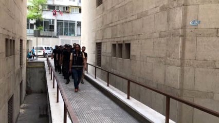 Öğretmenlikten İhraç Edilen Fetö/pdy Üyeleri Adliyeye Sevk Edildi