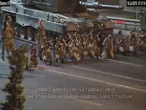 15 TEMMUZ GECESİ KÖPRÜSÜDE YAŞANANLARIN İLK KEZ YAYINLANAN GÖRÜNTÜLERİ