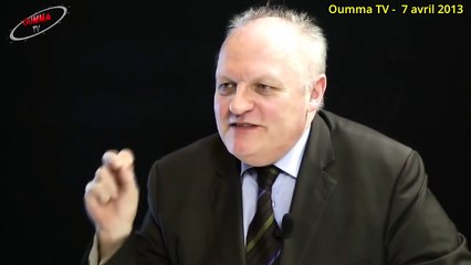 Mélenchon et Marine Le Pen ridiculisés par François Asselineau
