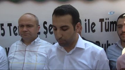 AK Parti'li Gençler Emanet Aldıkları Türk Bayraklarıyla Uğurlandılar