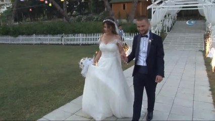 15 Temmuz'un Sembol Görüntüsünü Çeken İha Muhabiri Dünya Evine Girdi