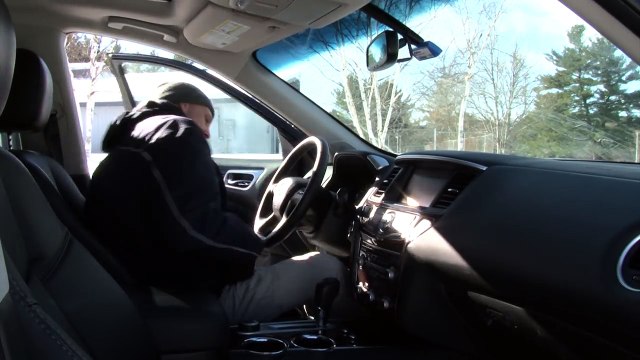 2015 Nissan Pathfinder Platinum - TestDriveNow.com Review by Auto Critic Steve Hammes