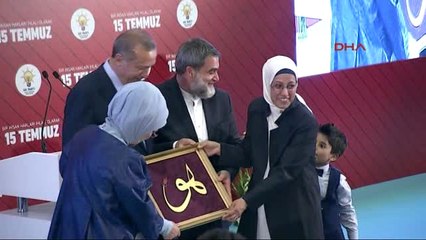 Cumhurbaşkanı Erdoğan Utanmadan 'Amerika, Müsaade Ederse Türkiye'ye Giderim' Diyor; Sende O Yürek...