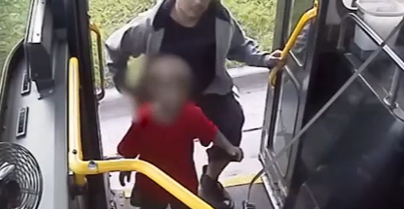 Milwaukee Bus Driver Helps Lost Two-Year-Old Boy