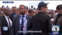 Défilé du 14 juillet : Emmanuel Macron réconforte un pupille de la nation qui fond en larmes dans ses bras