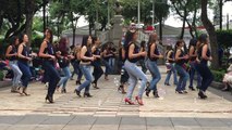Lucero y Kizomba Woman en el International Kizomba Flashmob Mexico (Lady Style)