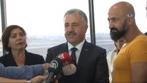 Bakan Ahmet Arslan'dan Atatürk Havalimanı Kule Çalışanlarına Ziyaret