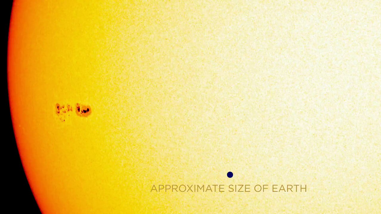 El SDO de la NASA capta una mancha solar mayor que la Tierra y que crece muy rápido