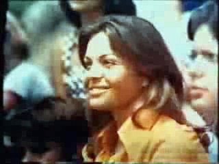 Comercial Kolynos em cores (Trampolim) 1975