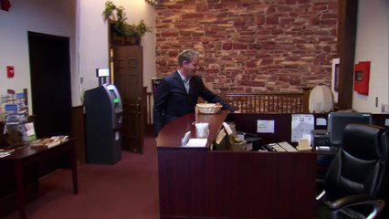 Gordon Ramsay Finds Mold in His Fridge | Hotel Hell