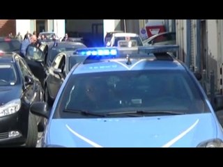 Descargar video: Traffico di droga tra Napoli e Salerno, sei arresti (26.04.17)