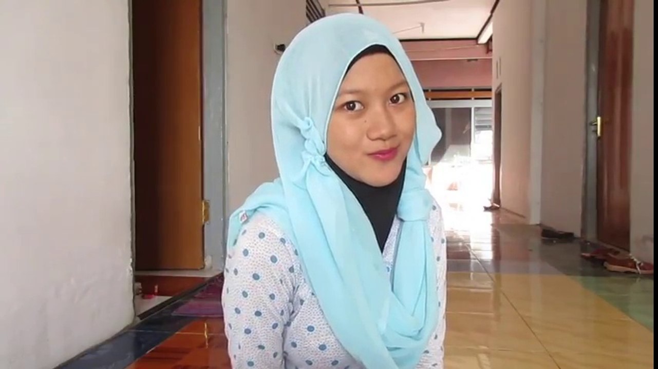Tutorial Hijab Paris Segi Empat Cantik dan Elegan #NMY Hijab Tutorials