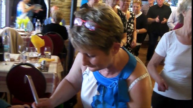 1ere partie repas dansant guinguette de Tilques