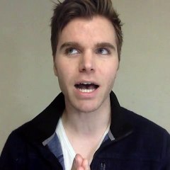 Onision attacks BillieDawnWebb and DrewIsSharing. YouNow Stream 25/04/2017