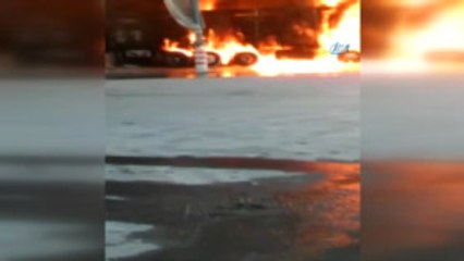 Halde Sebze Yüklü 2 Araç Alev Alev Yandı