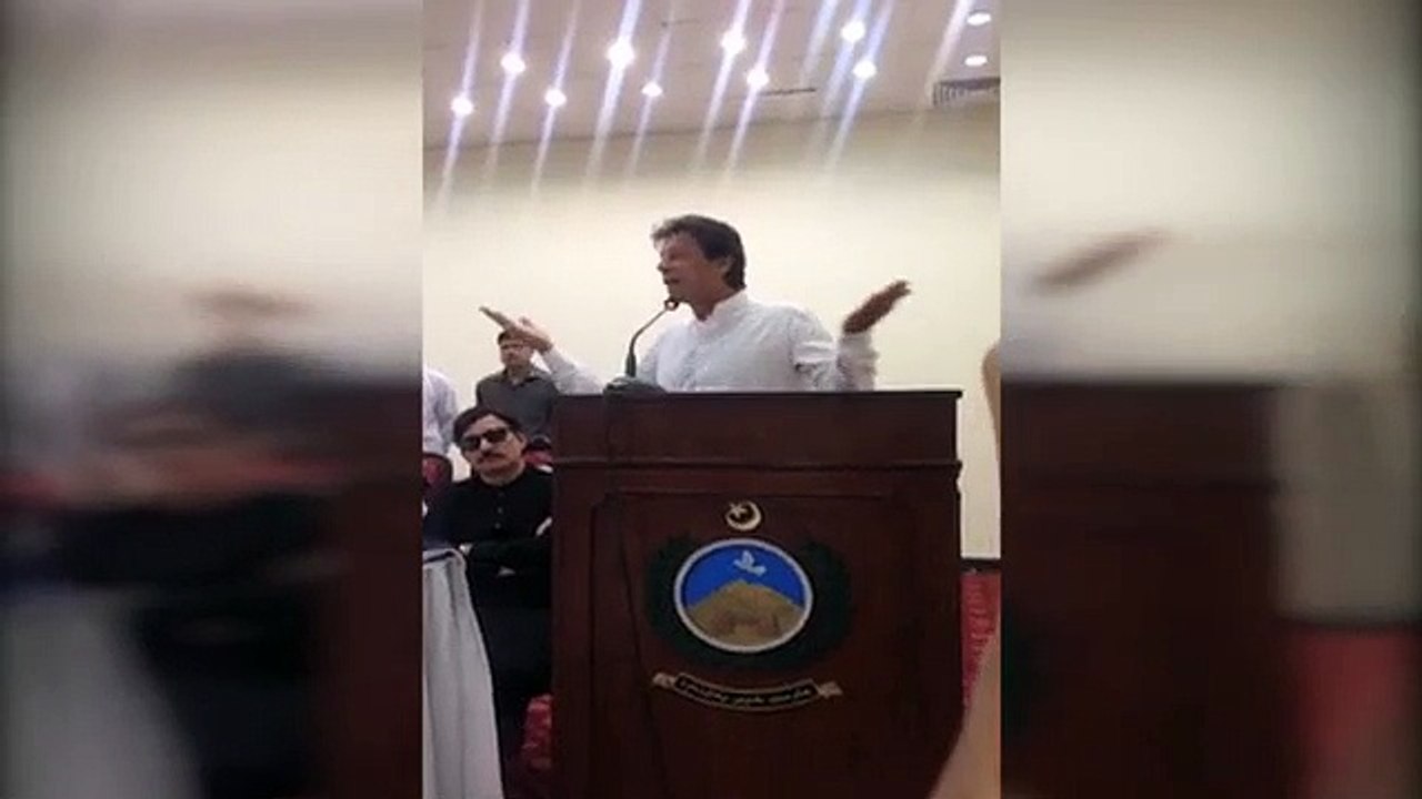 Imran Khan claims he was offered Rs 10 billion bribe by Nawaz Sharif to keep mum on Panama Papers