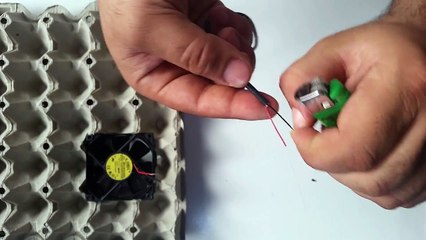 Ritaglia un contenitore per le uova e con un trucco banale risolve un grande problema!