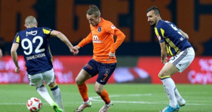 Türkiye Kupası'nda Medipol Başakşehir ile Fenerbahçe 2-2 Berabere Kaldı