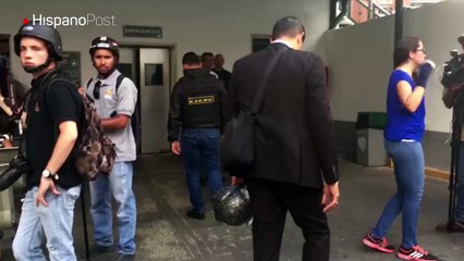 Cicpc llega a Salud Chacao para retirar cuerpo de fallecido en protesta