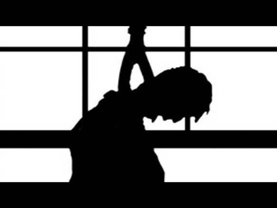 11 yr old boy mimics hanging in TV serials to sister, dies