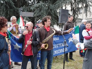 BANDA DEGLI OTTONI A SCOPPIO (CRESCENZAGO, 25 APRILE 2017)