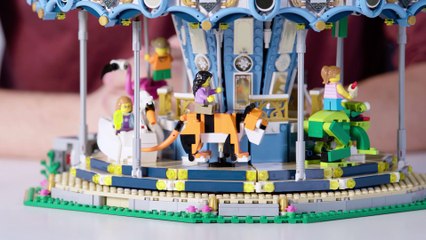 LEGO Creator Expert 10257 Carousel : Designer Video (2017)