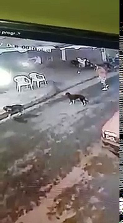 joven es puñalado