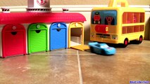 Tayo Garage Station Fire Truck Frank Disney Cars Surprise Toys ! 소방차와 타요 또봇 소방차놀이 깜짝 계란 장난감 카 디즈니카 2-IGoW